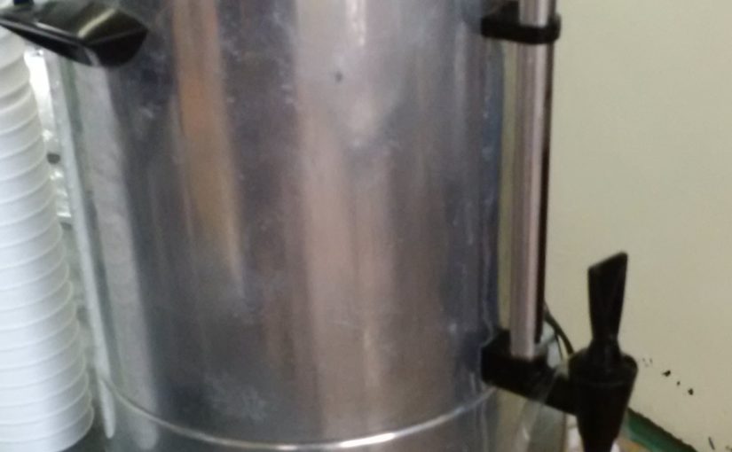 Drip stop on coffee urn